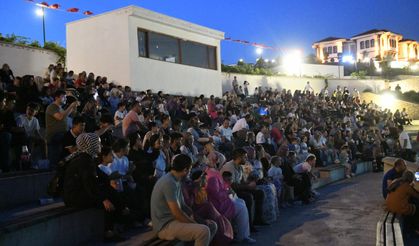 Beypazarı'nda yaz sineması akşamı