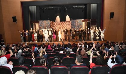 Pursaklar’da Tiyatro Şöleni Devam Ediyor
