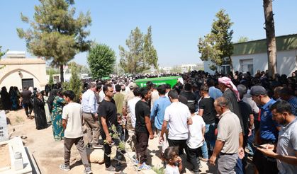 Sivas'taki kazada ölen 4 tarım işçisi, defnedildi!
