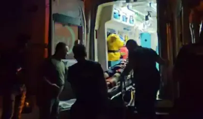 Sokak ortasında silahla yaraladı