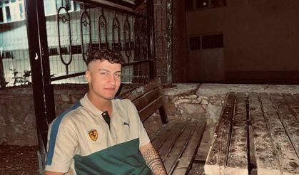 Bıçaklı kavgada öldürüldü!