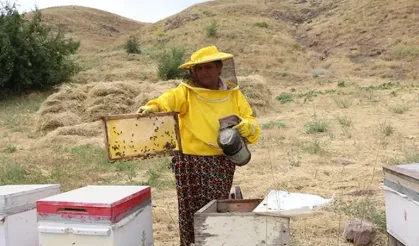 6 çocuk annesi her şehre bal satıyor!