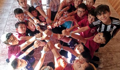 Beypazarlı Çocuklardan Gazze’ye Destek: Mavi Kurdele Etkinliği