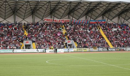 Niğde 5 Şubat Şehir Stadı Maçla Açıldı