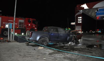 Manisa’da Trafik Kazası: 5 Kişi Hayatını Kaybetti, 6 Yaralı Var