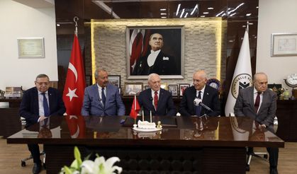 Yenimahalle’de Alzheimer ve Yaşlı Yaşam Merkezi Hizmete Açıldı