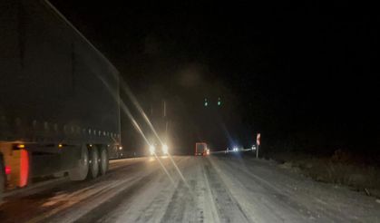 Ardahan’da Kar ve Buzlanma Ulaşımı Aksattı