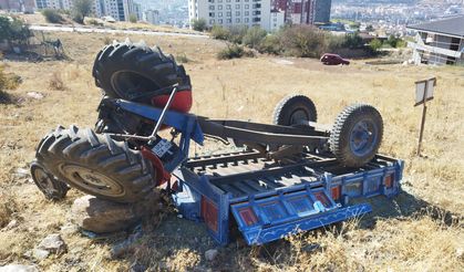 Tokat'ta traktör tarlaya devrildi