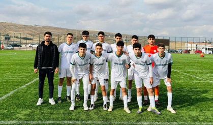 Kızılcahamam Belediyespor U16 Takımı Ligde Liderliğe Yükseldi