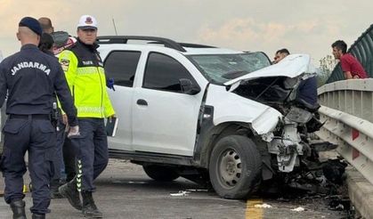 Sakarya’da jandarma aracı kaza yaptı!
