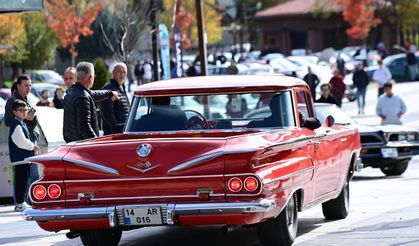Klasik Otomobil Tutkunları Mamak’ta Buluştu!