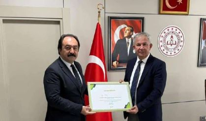 Yemek firması gibi okul