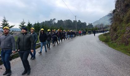 Madenciler Yürüyüşte: “Maaşlarımızı İstiyoruz”