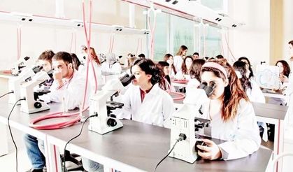 TTB’den Tıp Eğitimi Uyarısı: “Sağlıkta Büyüme mi, Çöküş mü?”