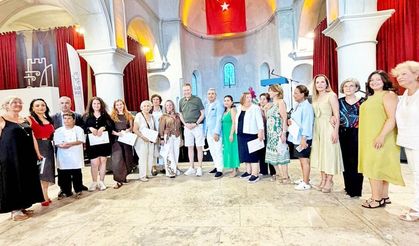 25 usta ressamın eseri sanatseverlerin beğenisine sunuldu