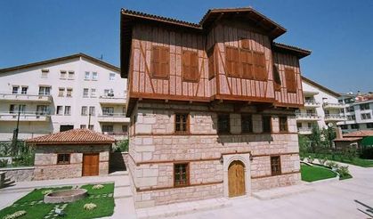 VEKAM, tadilat nedeniyle geçici süreyle ziyarete kapanıyor