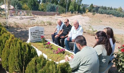 Dr. Mücahit Pehlivan vefatının 6. yılında mezarı başında anıldı