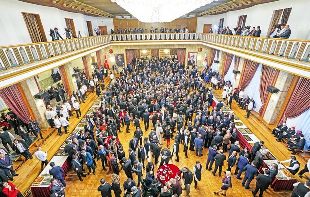 Siyasetin nabzı 23 Nisan Meclis Resepsiyonu’nda attı