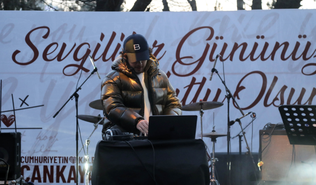 Çankaya'da Sevgiler Günü etkinliklerle kutlandı 