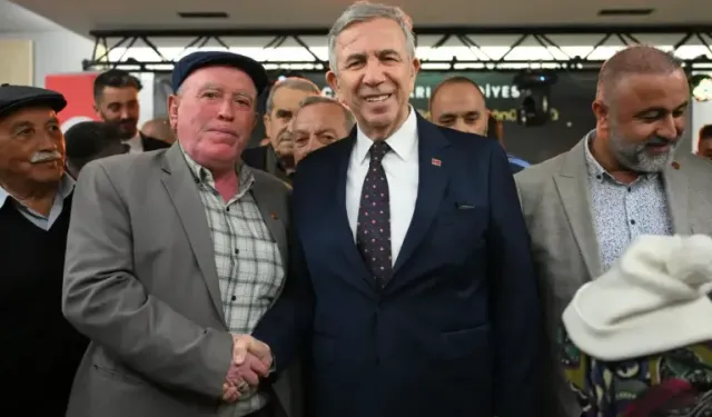Yavaş, Beypazarı'nda iftar yemeğine katıldı