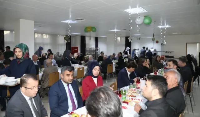Çubuk'ta huzurevinde iftar programı 