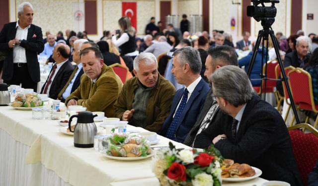*Mamak’ta Kardeşlik Sofrası kuruluyor
