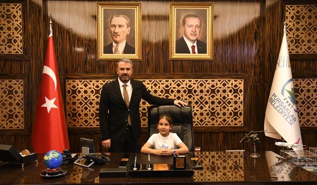 Pursakların minik başkanı görevde