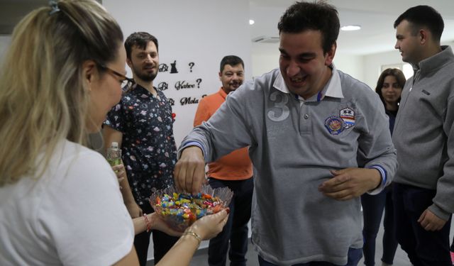 Çankaya'da Otizm Farkındalık Günü'ne dikkat çektiler!