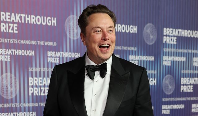 Elon Musk, İtalya'da Aşırı Sağcı Lig Partisi Kongresine video bağlantısıyla katıldı