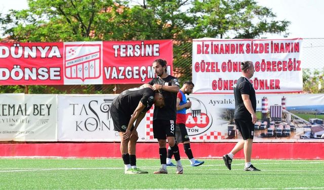 Ayvalıkgücü Belediyespor, son dakikada şampiyonluğu kaçırdı