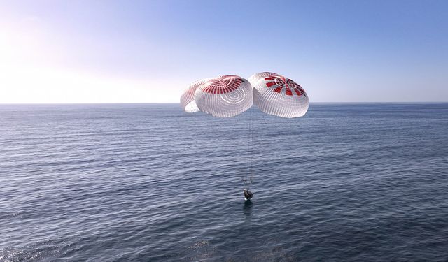 SpaceX’in uzay yolcuları Dünya'ya dönüş yaptı