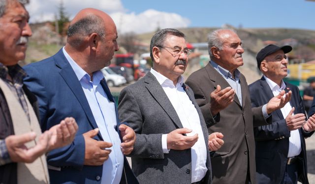 Başkan Odabaşı yağmur duasına çıktı