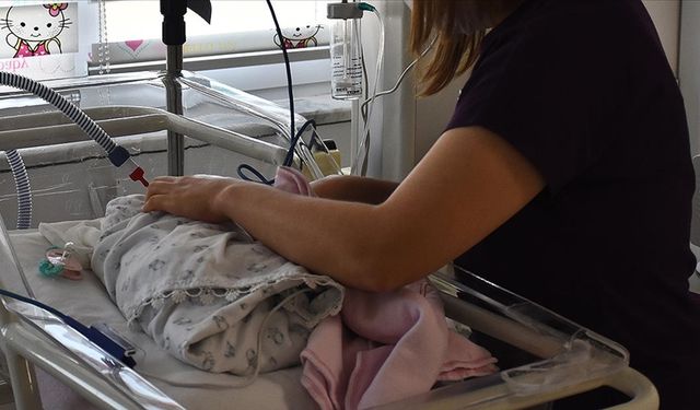 "Her gebe için bir ebe" hangi illerde devam edecek?