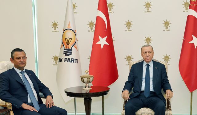 Erdoğan', Özgür Özel'e 500 bin TL'lik tazminat davası açtı