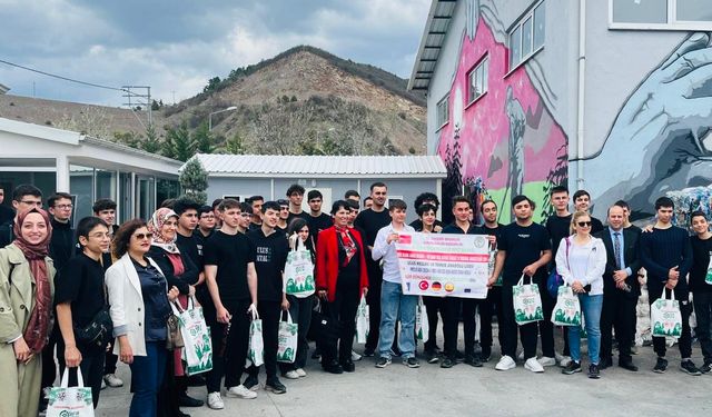 Ulus MTAL Öğrencilerinden Kızılcahamam’a Doğa Dostu Ziyaret
