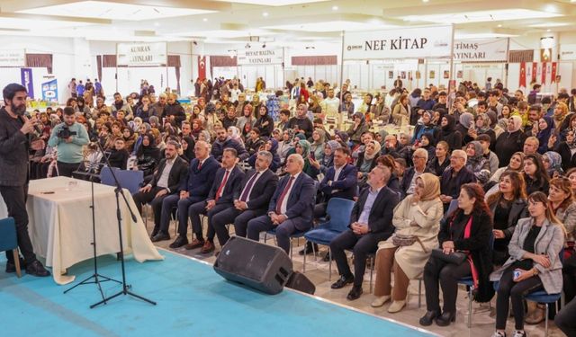 Sincan'da Kitap Günleri sürüyor!