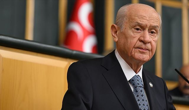 BAHÇELİ ERKEN SEÇİM KAPILARINI KAPATTI