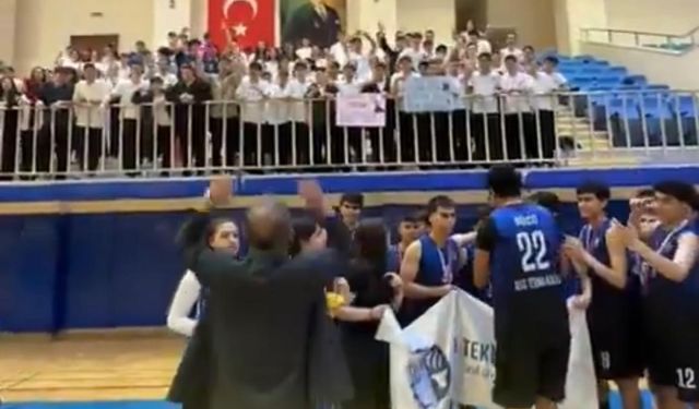 Başkan Ercan Okullararası Basketbol Turnuvası ödül törenine katıldı