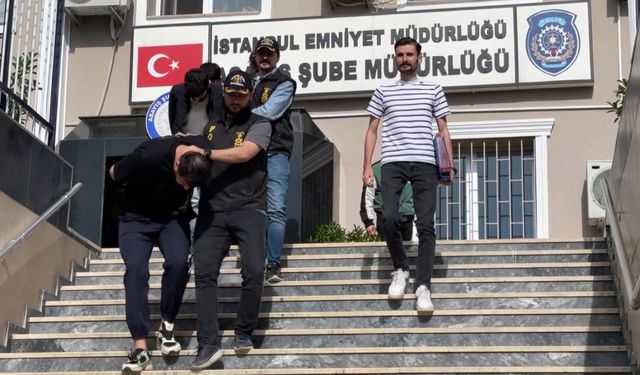 3  ilde fuhuş operasyonunda 8 gözaltına alındı