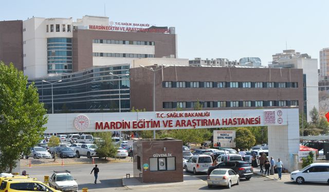 Devrilen forkliftin sürücüsü öldü