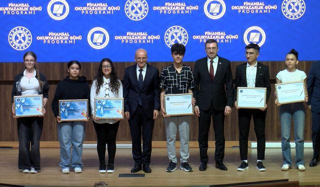 "En büyük önceliğimiz hayat pahalılığıyla mücadeledir"