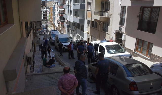 Kızını öldüren anne yeniden yargılandı!