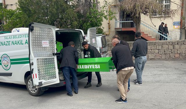 Miras meselesi yüzünden babasına kıydı
