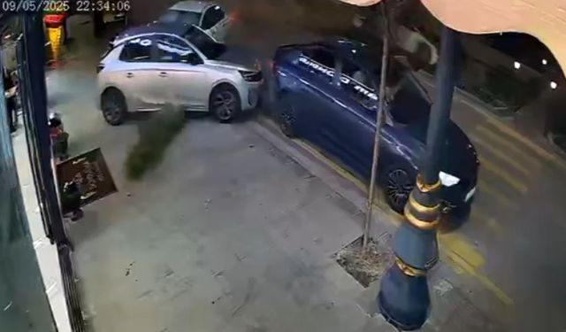 Nevşehir'de iki otomobil çarpıştı