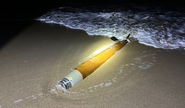 Sahilde roket taşıma motoru bulundu