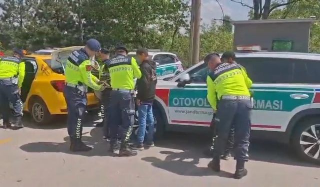 Sakarya'da 4 kaçak göçmen yakalandı