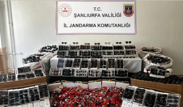 Şanlıurfa’da kaçak imitasyon gözlük ele geçirildi