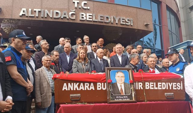 Eski Başkan Koç'a cenaze töreni düzenlendi!