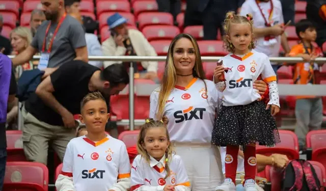 Galatasaray'dan Görkemli Kutlama!