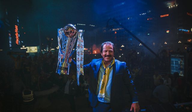 Mehmet Yiğiner’e “Onursal Başkan” Unvanı